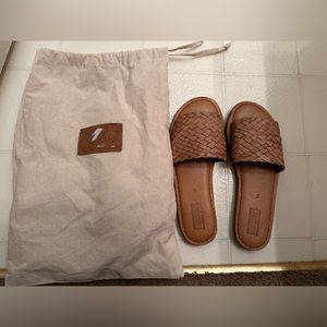 Mohinders Woven Sandal in Honey